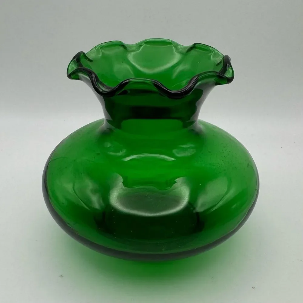 Vintage Anchor Hocking Green Glass Mini Vase 3